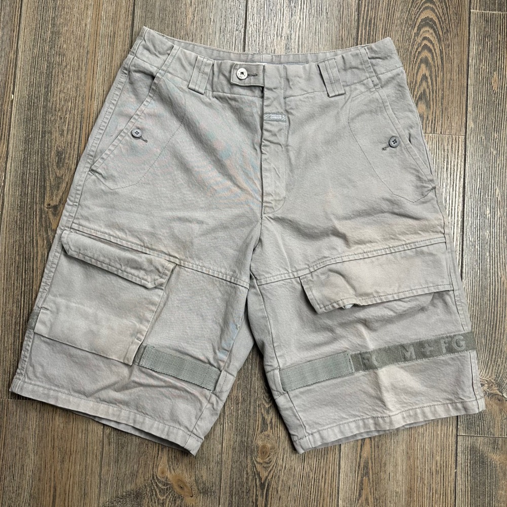 Marithe Francois Girbaud Mens Cargo Shorts Gray Cotton Straps Size 32 Vintage